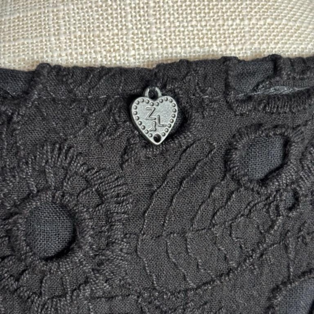 Z&L Europe
Black Eyelet babydoll dress!
NWOT size medium
Quality, Beautiful! - Picture 4 of 8